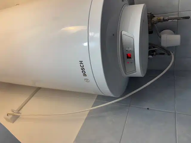 villanybojler szerelés 1. kerület